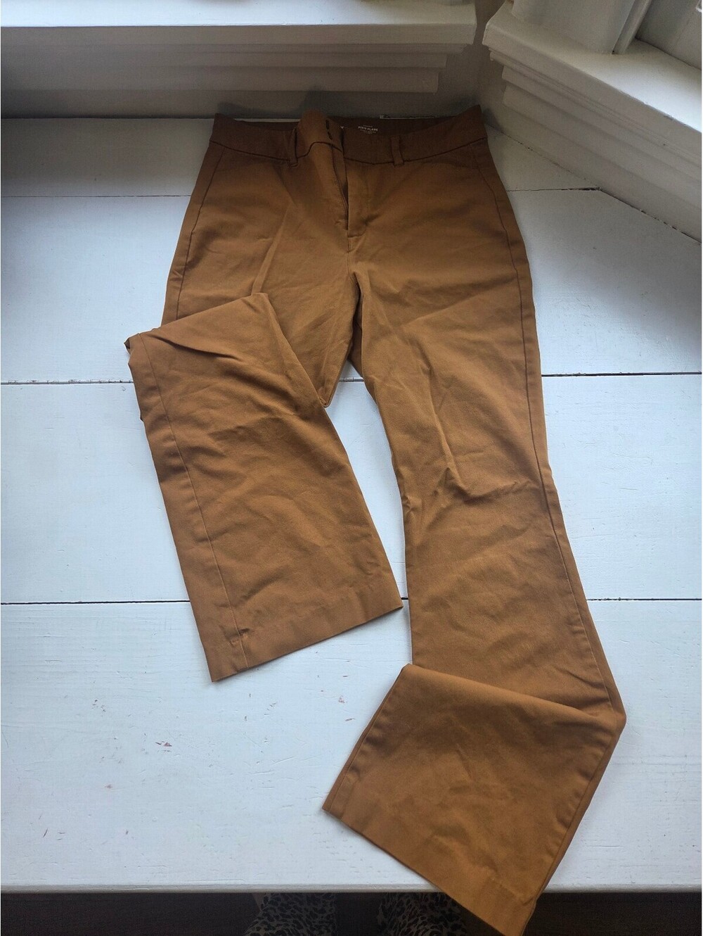Old Navy Pixie Flare Pants Size 8 in Brown